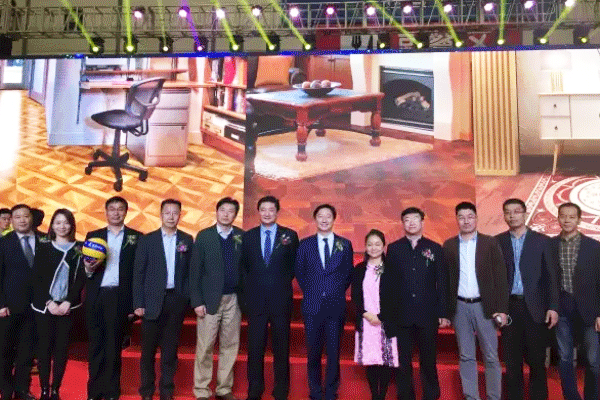 中國(guó)女排助力圣象全民地板日，“圣”況空前，人心所“象”！