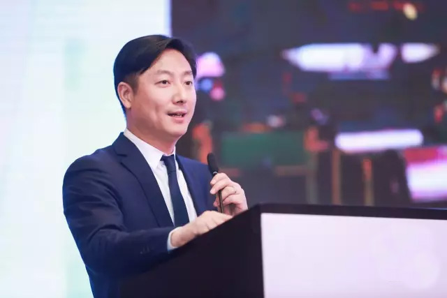 陳曉龍董事長(zhǎng)出席“2017第11屆蘇商領(lǐng)袖年會(huì)”并作主旨演講