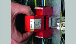 DEHNrail modular 保護模塊